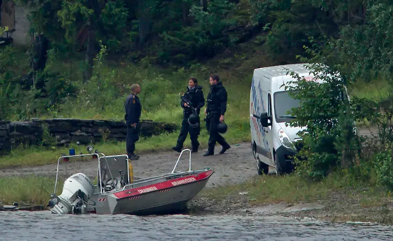 DAB2248-20110723-jpg8518639835546522170