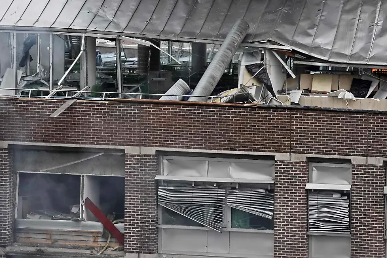 DAB2999-20110722-jpg8308484847703630602