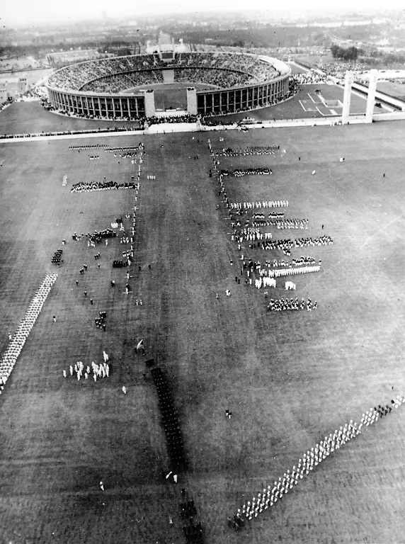 nations-stadion-von-oben