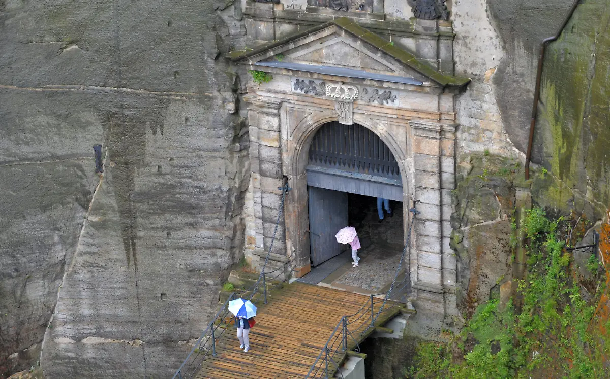 2z5q3026-jpg7563578916113727816