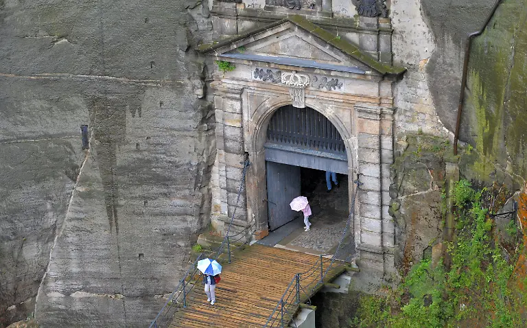 2z5q3026-jpg7563578916113727816