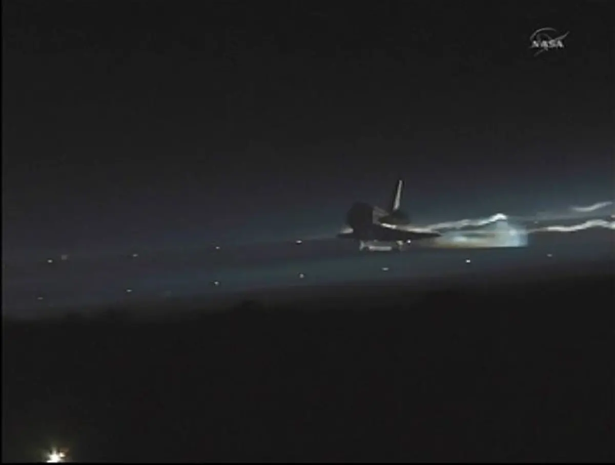 2011-07-21T100632Z-01-HOU03-RTRMDNP-3-SPACE-SHUTTLE-JPG3658949958875439569