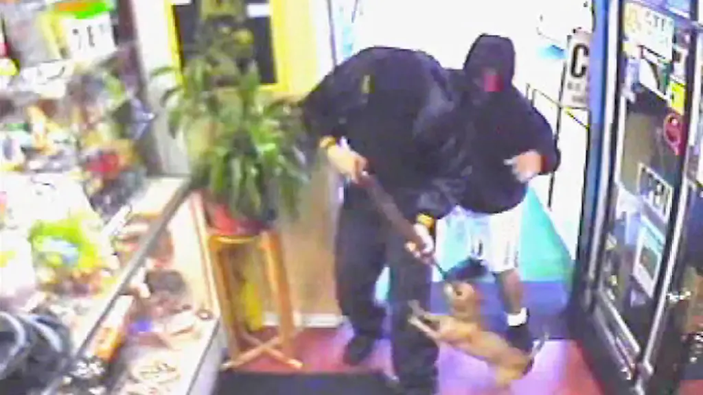 1311075466-jpg792416209757233137