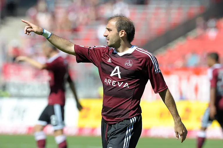 2z2i0520-jpg2203665309738438972