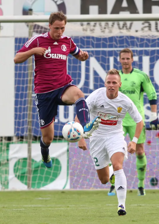 1310665894-jpg3562572535999284961