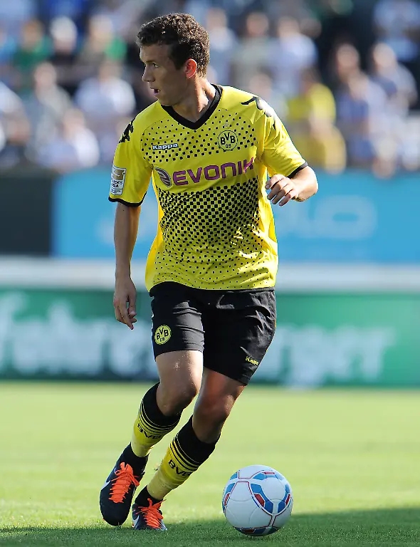 DI10411-20110716-jpg3798776536628029630