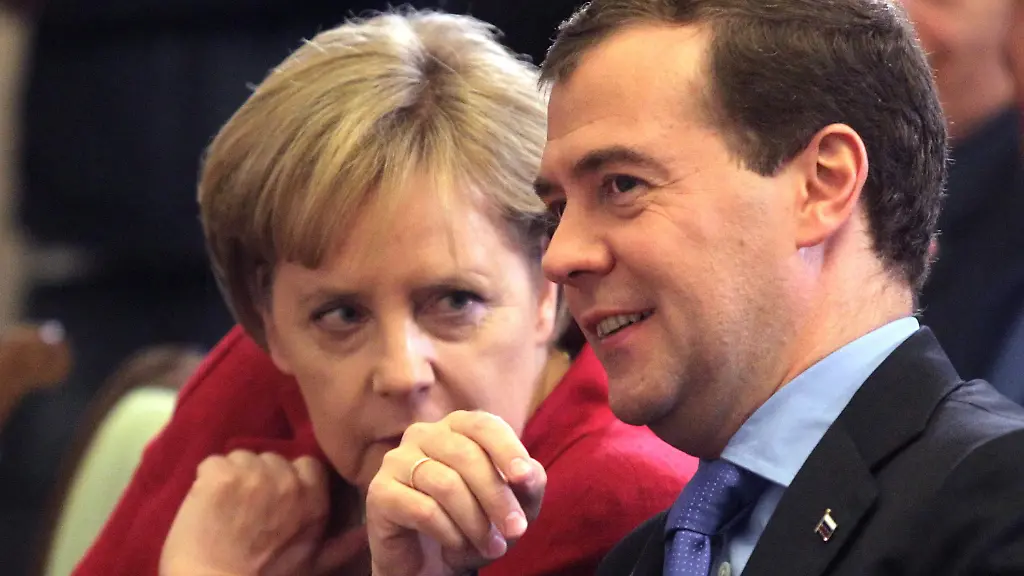 2z373443-jpg5410452475981683534