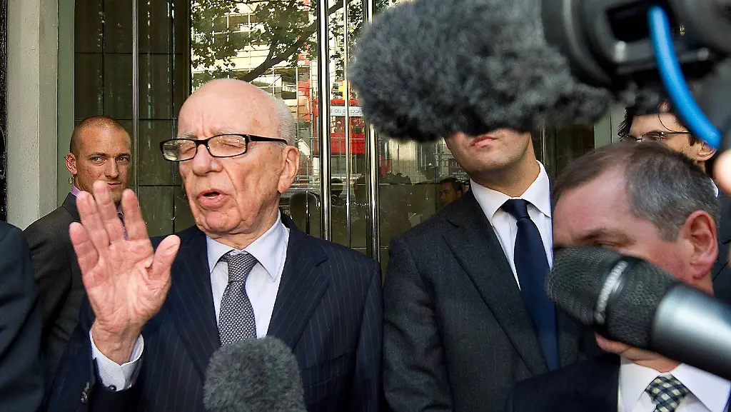 2011-07-15T180347Z-01-PMH15-RTRMDNP-3-NEWSCORP-JPG1288188021565568145