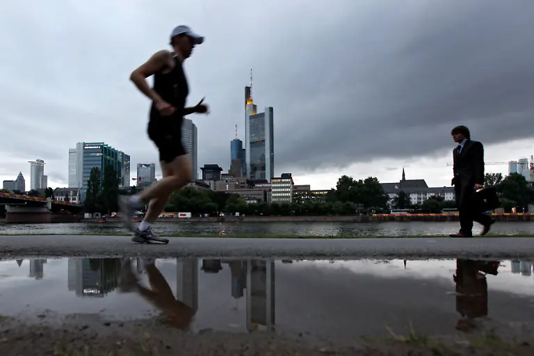 DI10141-20110714-jpg9121260838889853735