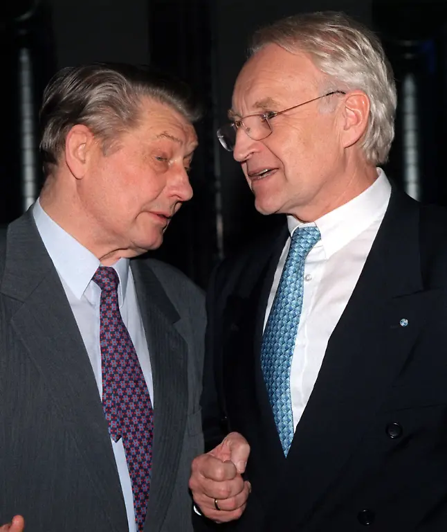 2z130946-jpg5251623035843524574