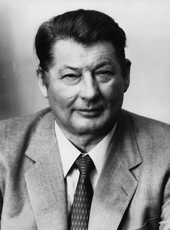 2z132008-jpg1771121953513634679