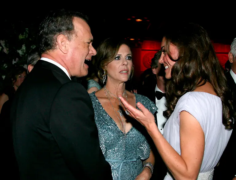 2011-07-10T062908Z-01-LOA329-RTRMDNP-3-PEOPLE-ROYALS-JPG5720826106540425534