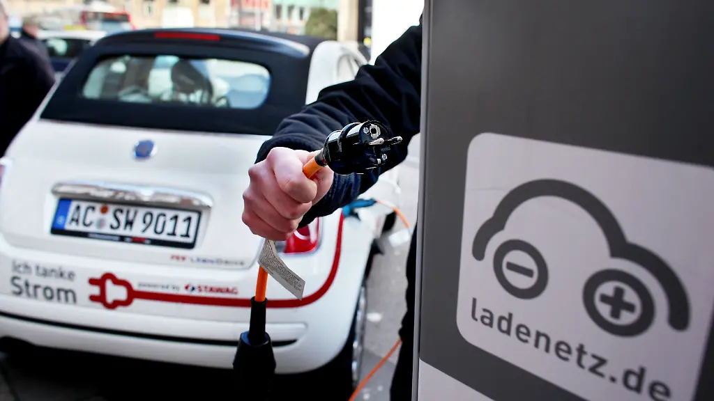 2ywh0741-jpg627589267551705439