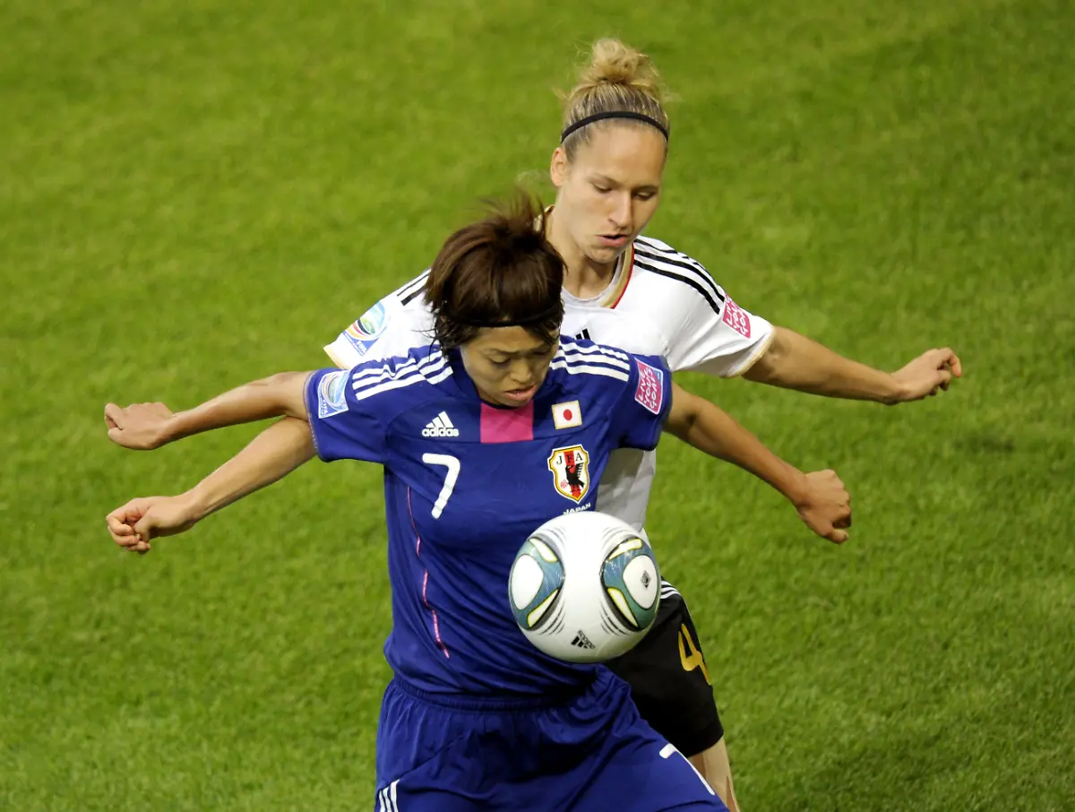 DI10491-20110709-jpg5820658968800354597