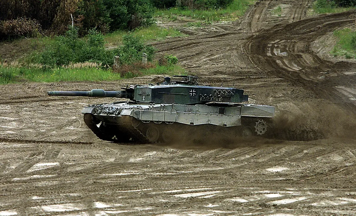 DI20466-20110708-jpg4031328687507951795