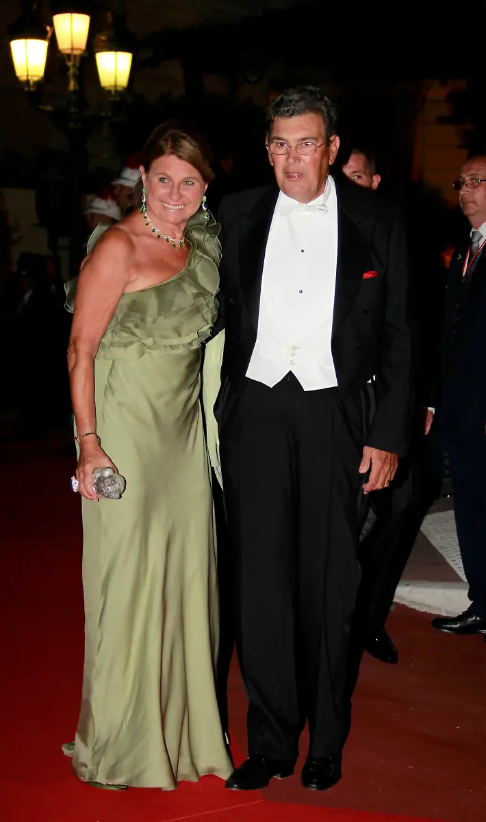 2011-07-02T213710Z-01-MCO391-RTRMDNP-3-MONACO-WEDDING-JPG3131498384850291223