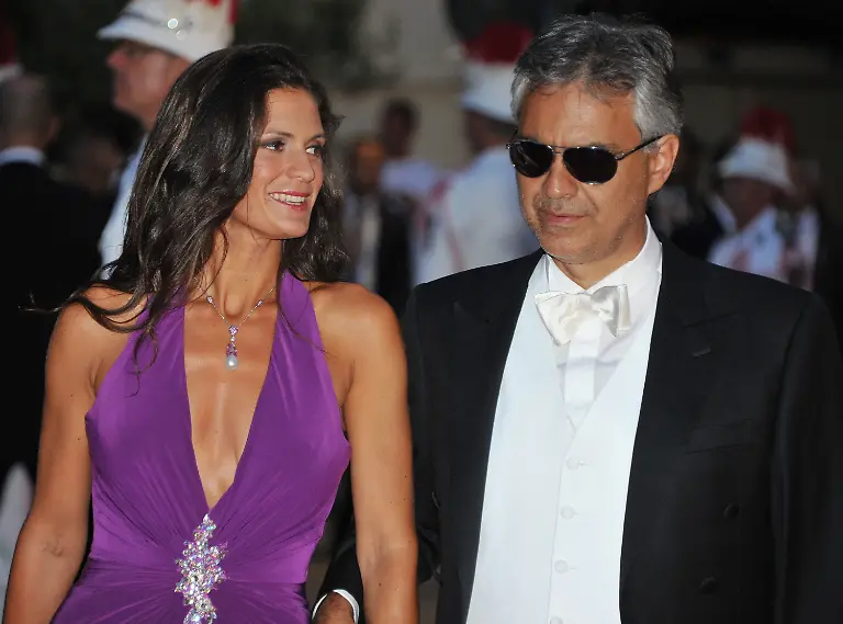 2ytb5555-jpg2639237607130552937