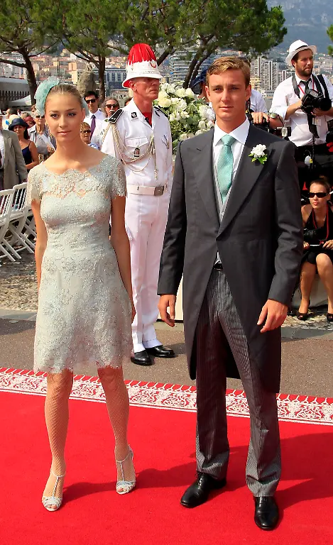 2yt64430-jpg8581288464248476611