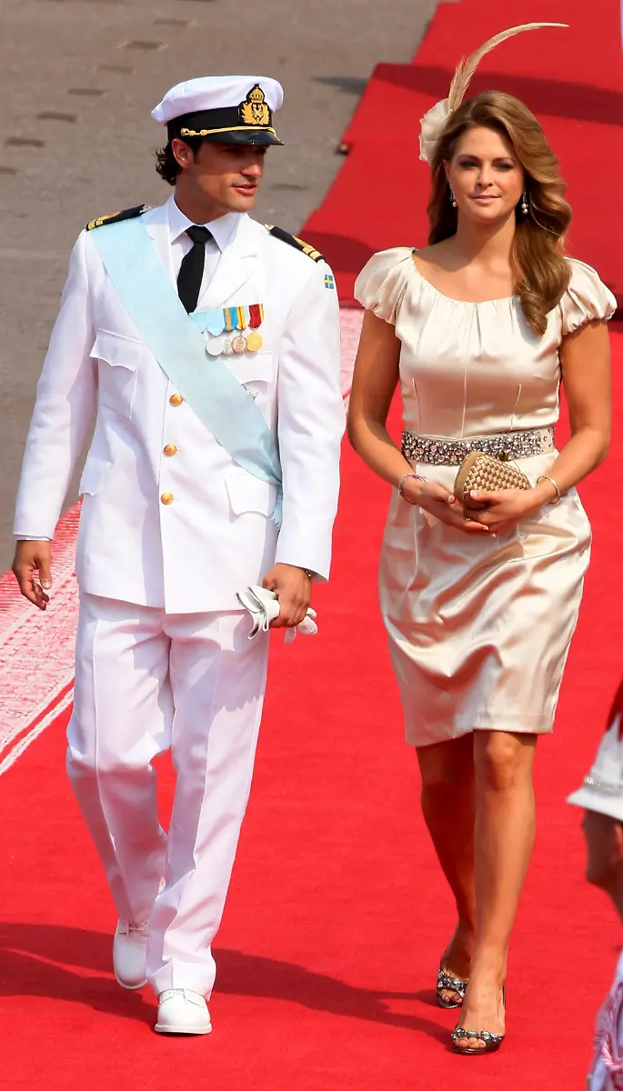 2011-07-02T212811Z-01-MCO388-RTRMDNP-3-MONACO-WEDDING-JPG8594087161388933975