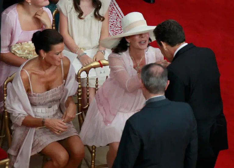 2011-07-02T151457Z-01-MCO703-RTRMDNP-3-MONACO-WEDDING-JPG4059156770622694322