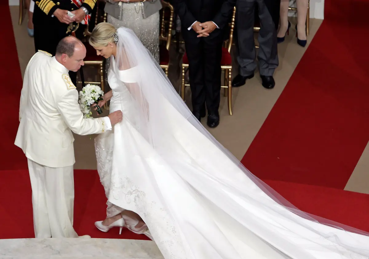 2yt80724-jpg4450747537901315955