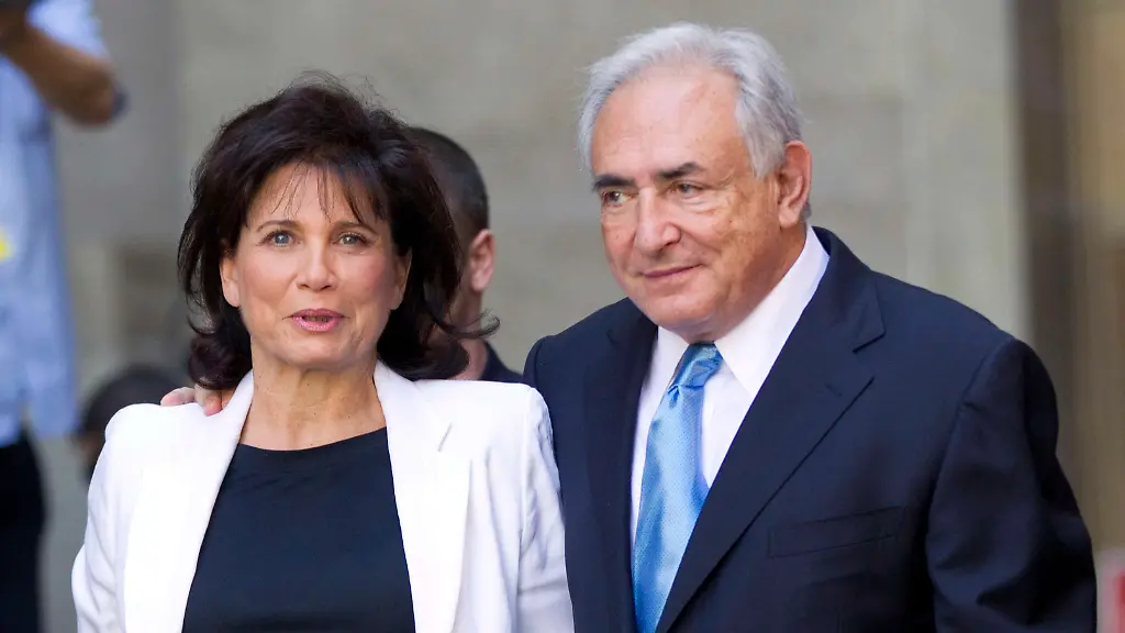 2011-07-01T161303Z-01-NYK922-RTRMDNP-3-STRAUSSKAHN-JPG1040537869755297036