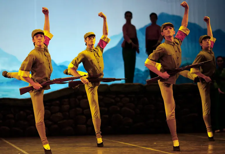 2011-06-28T185936Z-01-CB05-RTRMDNP-3-CHINA-JPG1249384362383406613