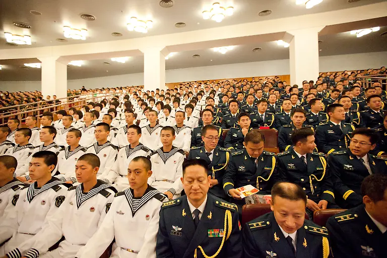 2ys85126-jpg8450231285860606406