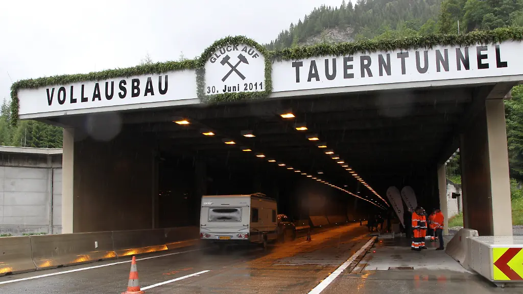 2yr33039-jpg985044275122480855