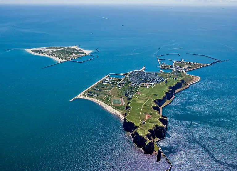 DI10077-20110626-jpg6132243953959560852