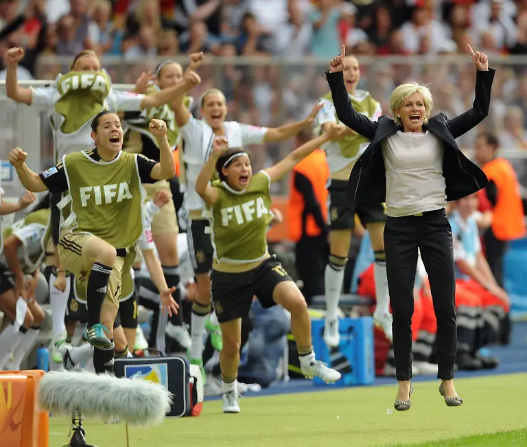 1309105896-jpg3825776520007144006