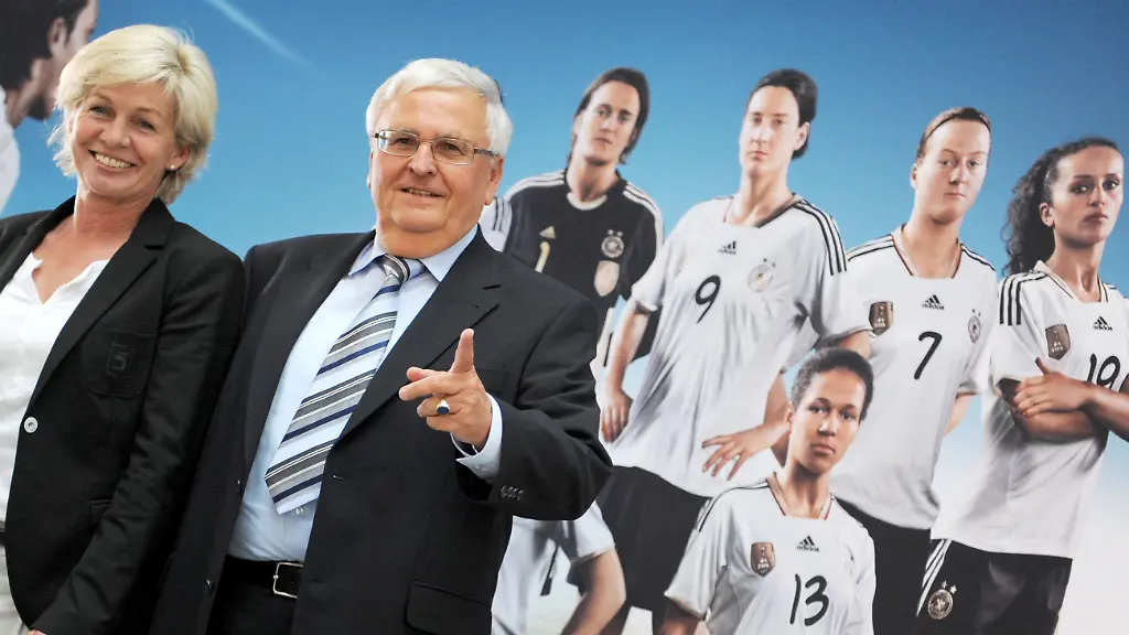 2ymt0058-jpg5151112268905307477