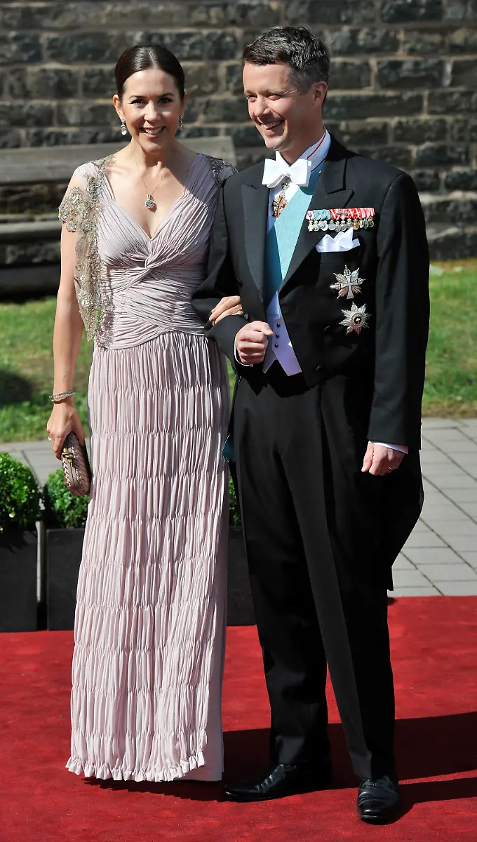 2yj60829-jpg3056886585293729988