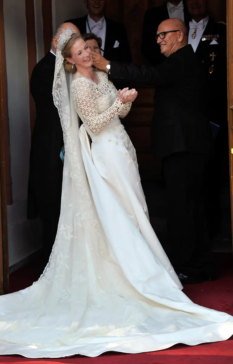 2yj53806-jpg6038971755143159058