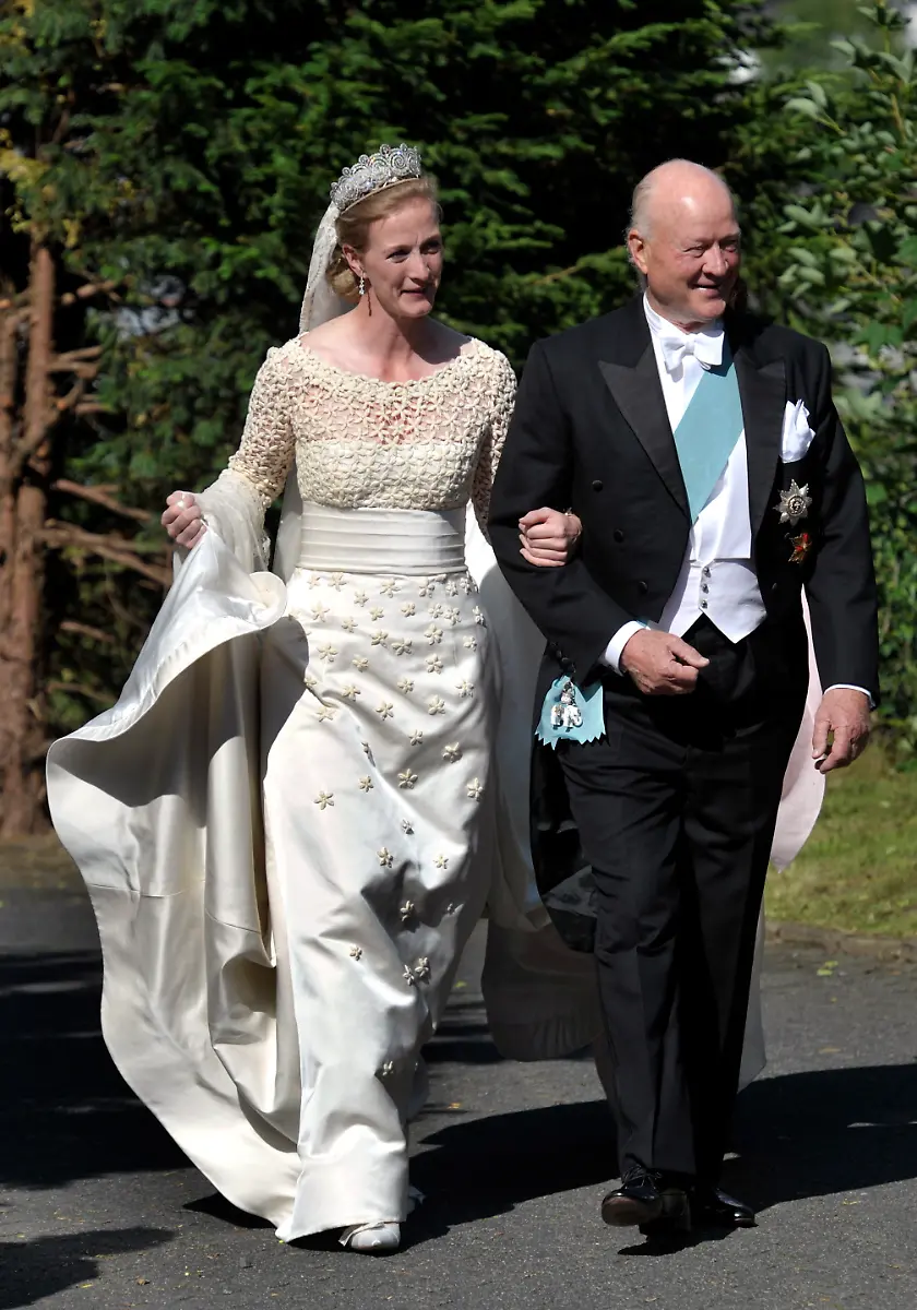 1308412729-jpg573552014981234932