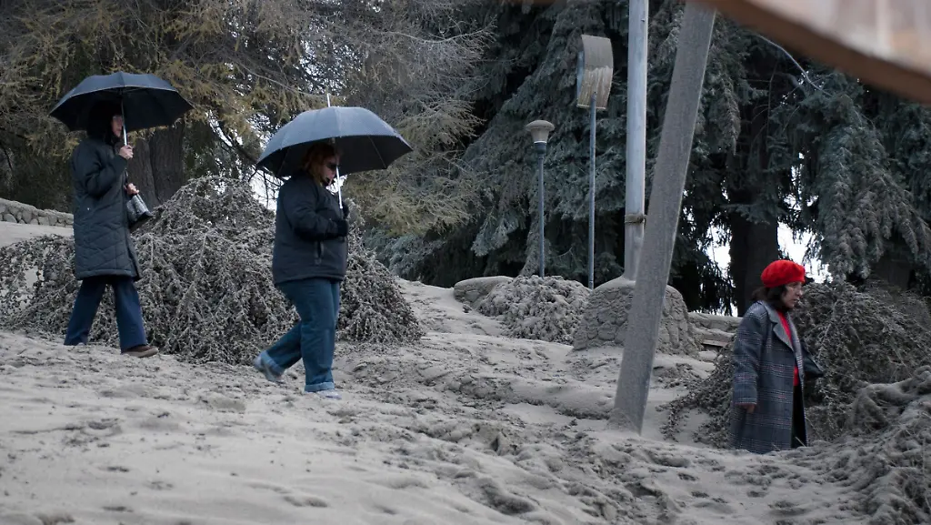 2yhw1116-jpg2365671179643897966