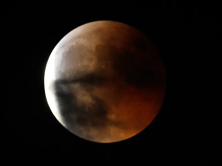 DAB0011-20110616-jpg3403920621006328721