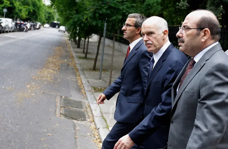 1308141276-jpg1814075743479753568