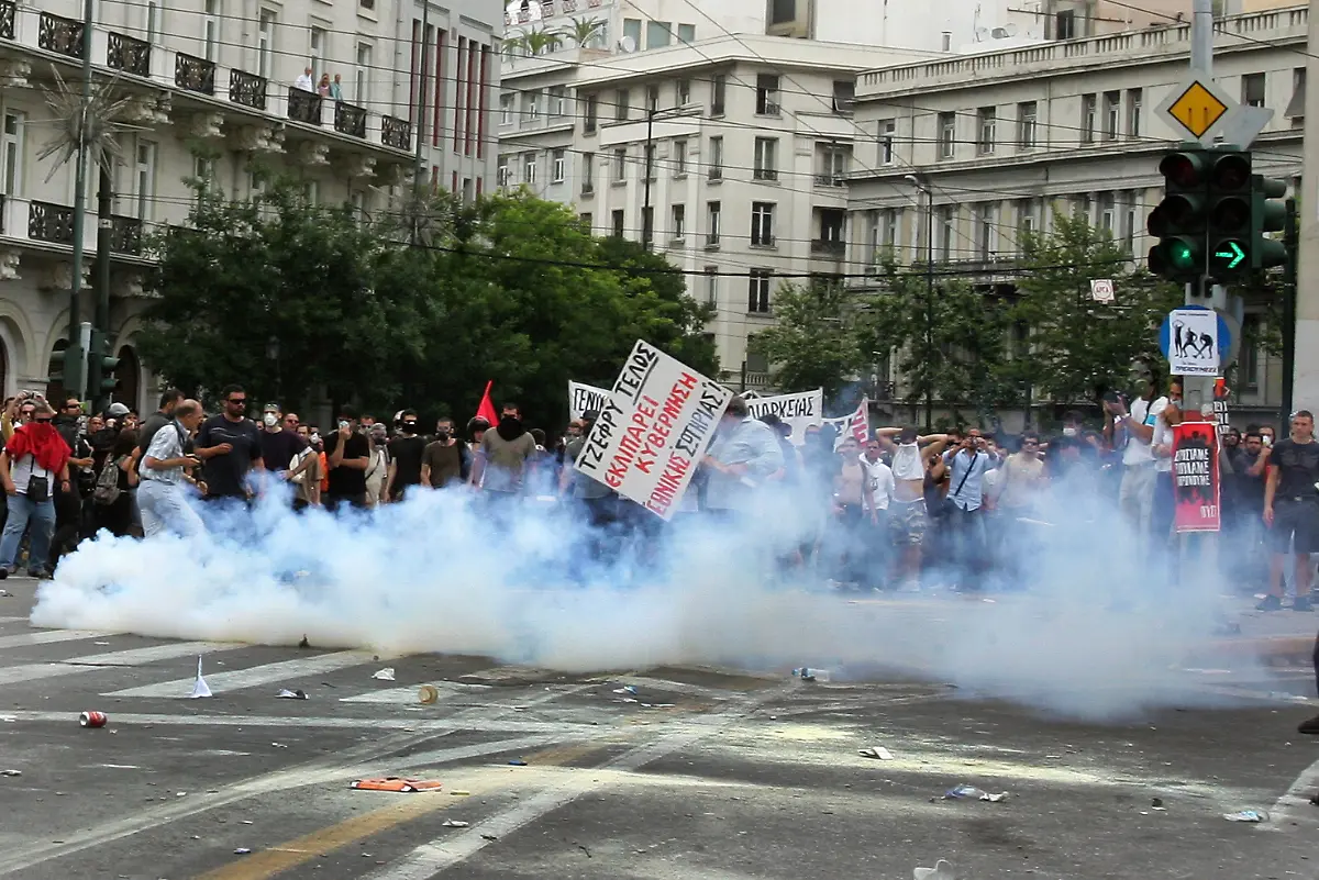 2yh21753-jpg8016496288435420835