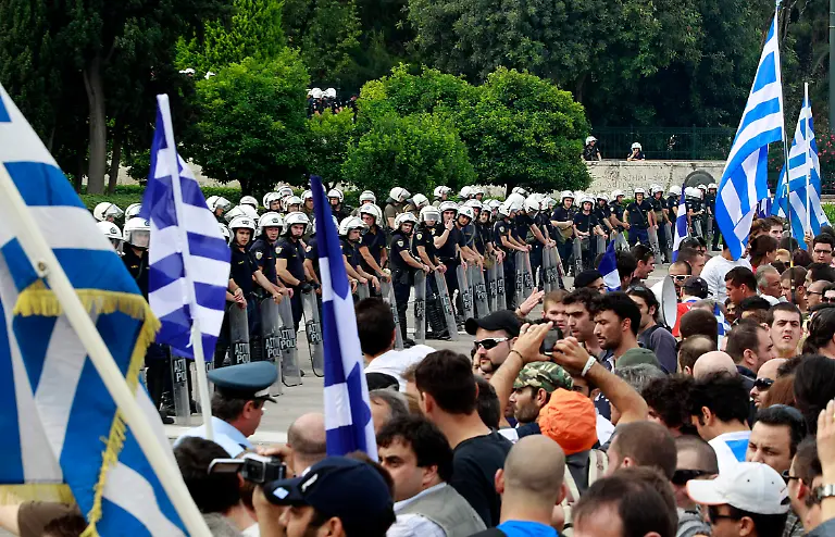 1308125380-jpg3329555707585472215