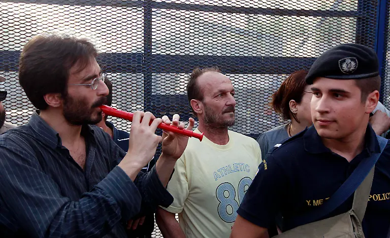 1308121024-jpg5779408884737742984