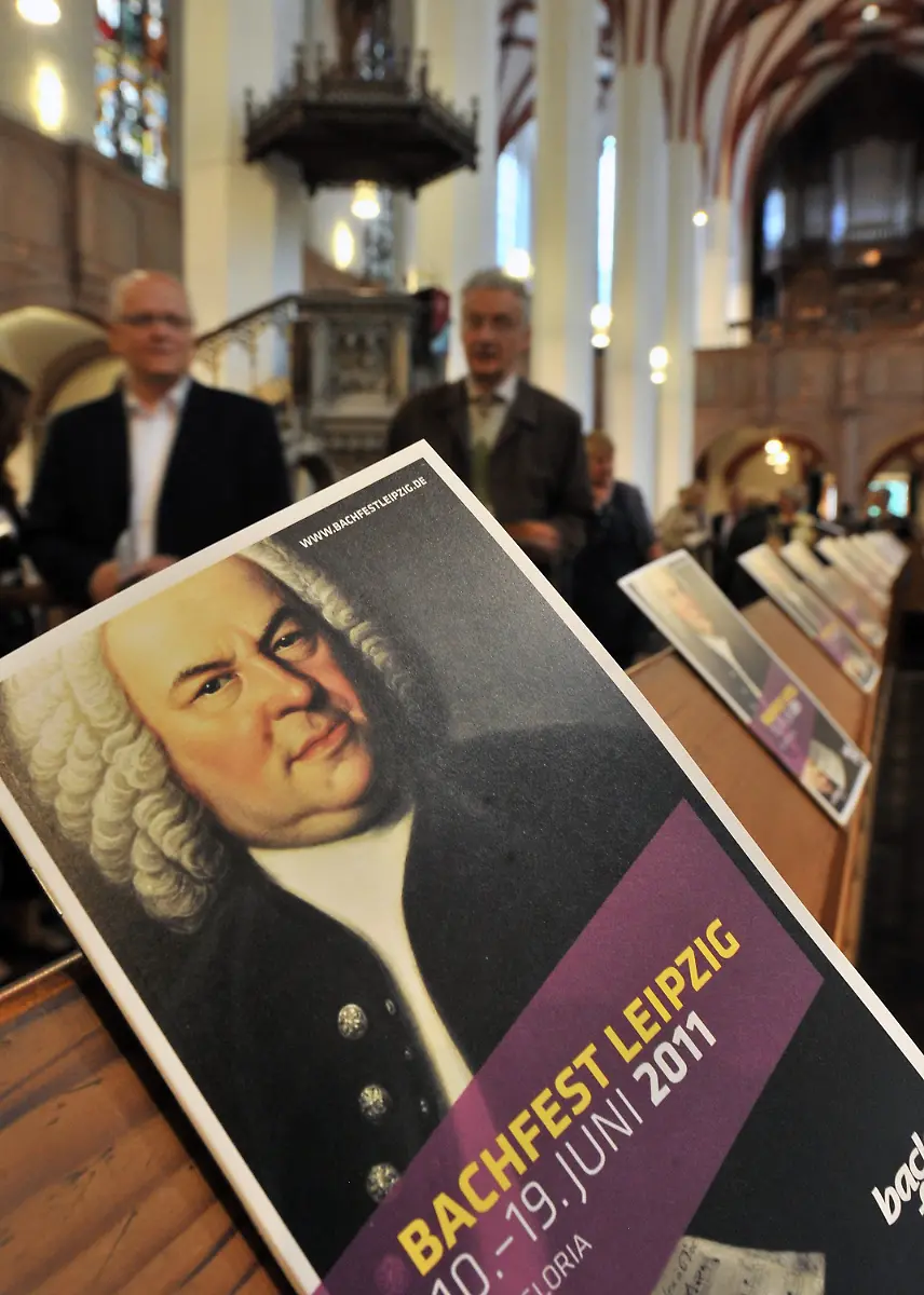 2ydv0241-jpg2372677066134069990