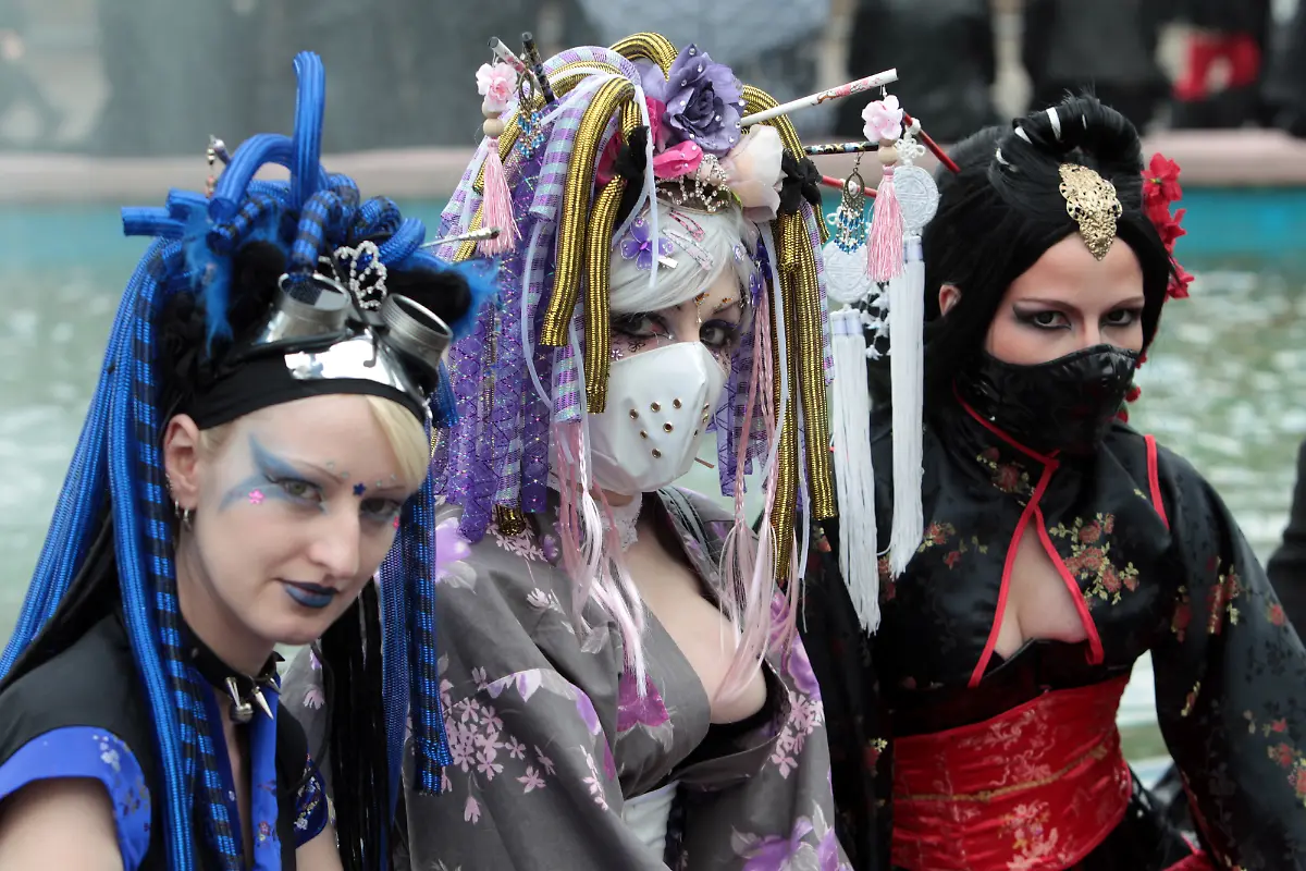 DI10073-20110612-jpg8508430674106852628