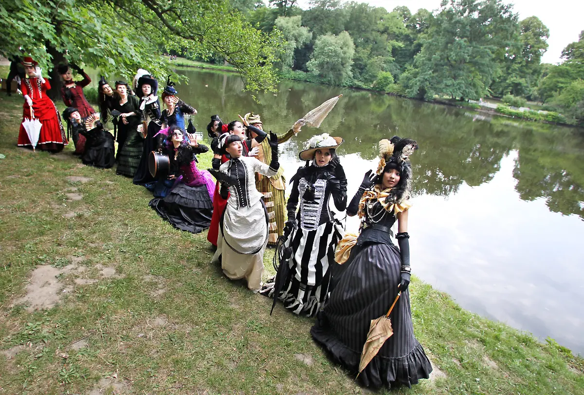 2ye70022-jpg7149729966730812176