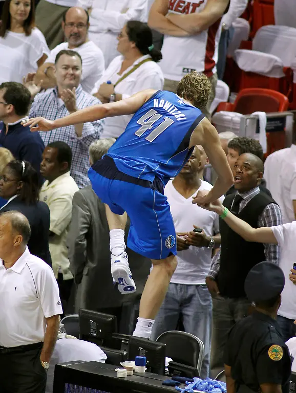 2011-06-13T030914Z-01-MIA213-RTRMDNP-3-NBA-FINALS-JPG9187159954593328562