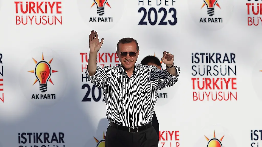 erdogan-feiert-2