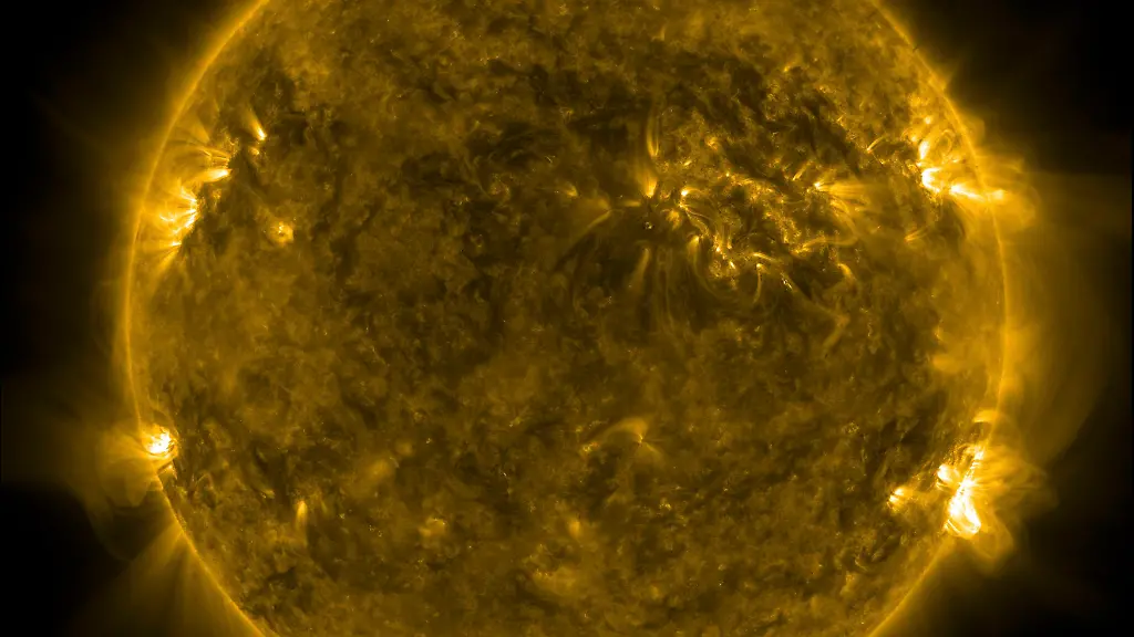 2011-06-09T073759Z-01-BER501-RTRMDNP-3-WEATHER-SPACE-JPG5784709356046976528