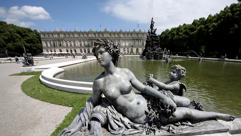 2yat0143-jpg6218484130364042973