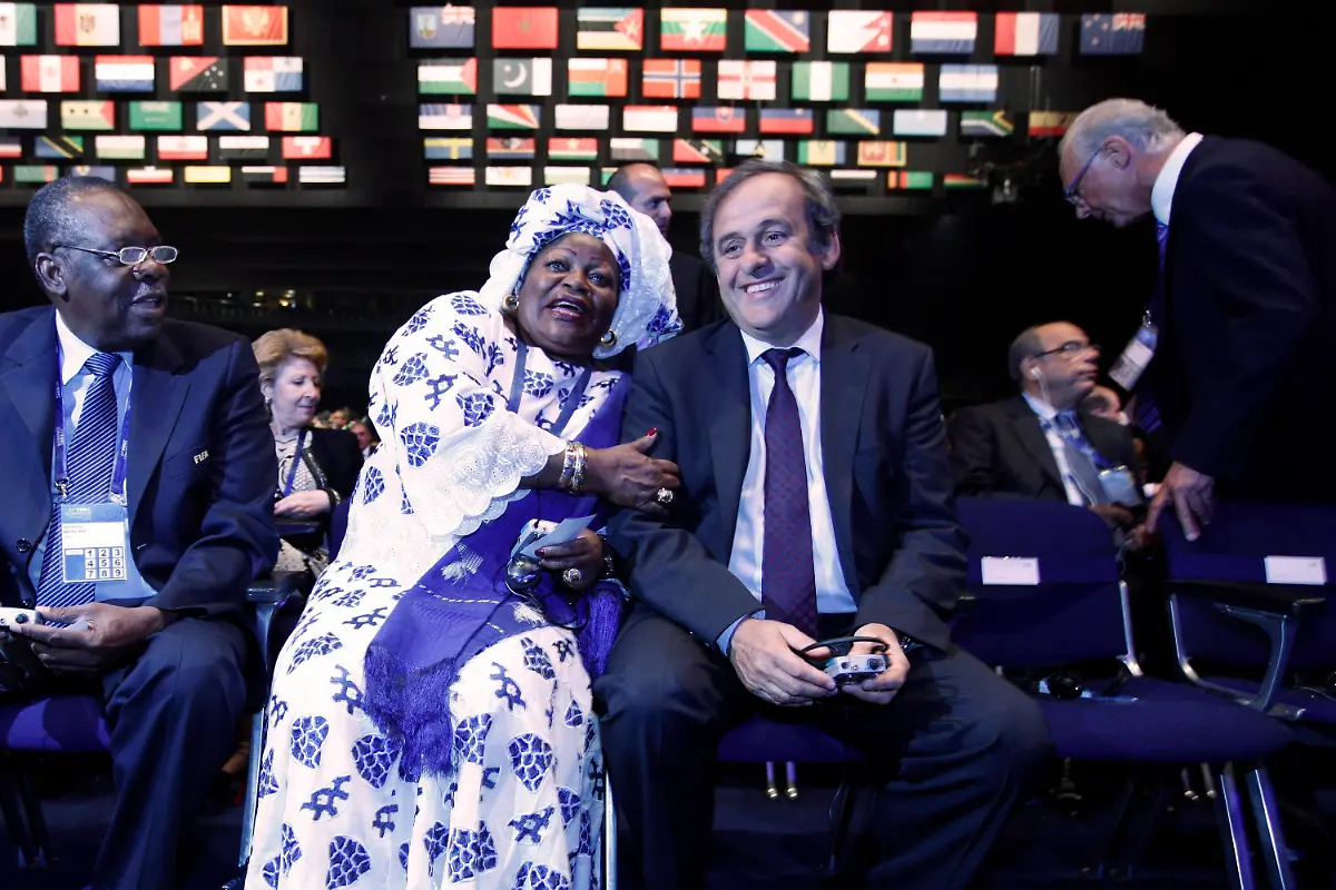 2y781846-jpg7536458438430511734