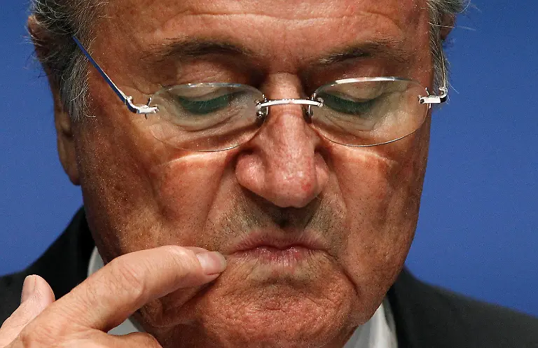 2011-05-30T181838Z-01-ZUR408-RTRMDNP-3-SOCCER-FIFA-BLATTER-JPG8054378836544193934